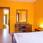 Hotel Roxani 3*