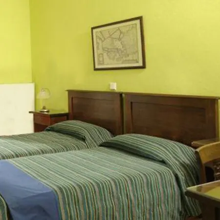 Roxani Maroneia (Crete)