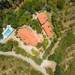 Roxani 3*