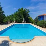 Roxani Otel