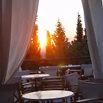 Roxani 3*