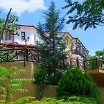 Roxani Otel 3*