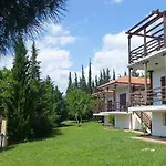Roxani 3* Maroneia (Crete)