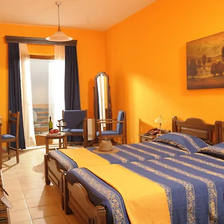 ホテル Roxani Maronía